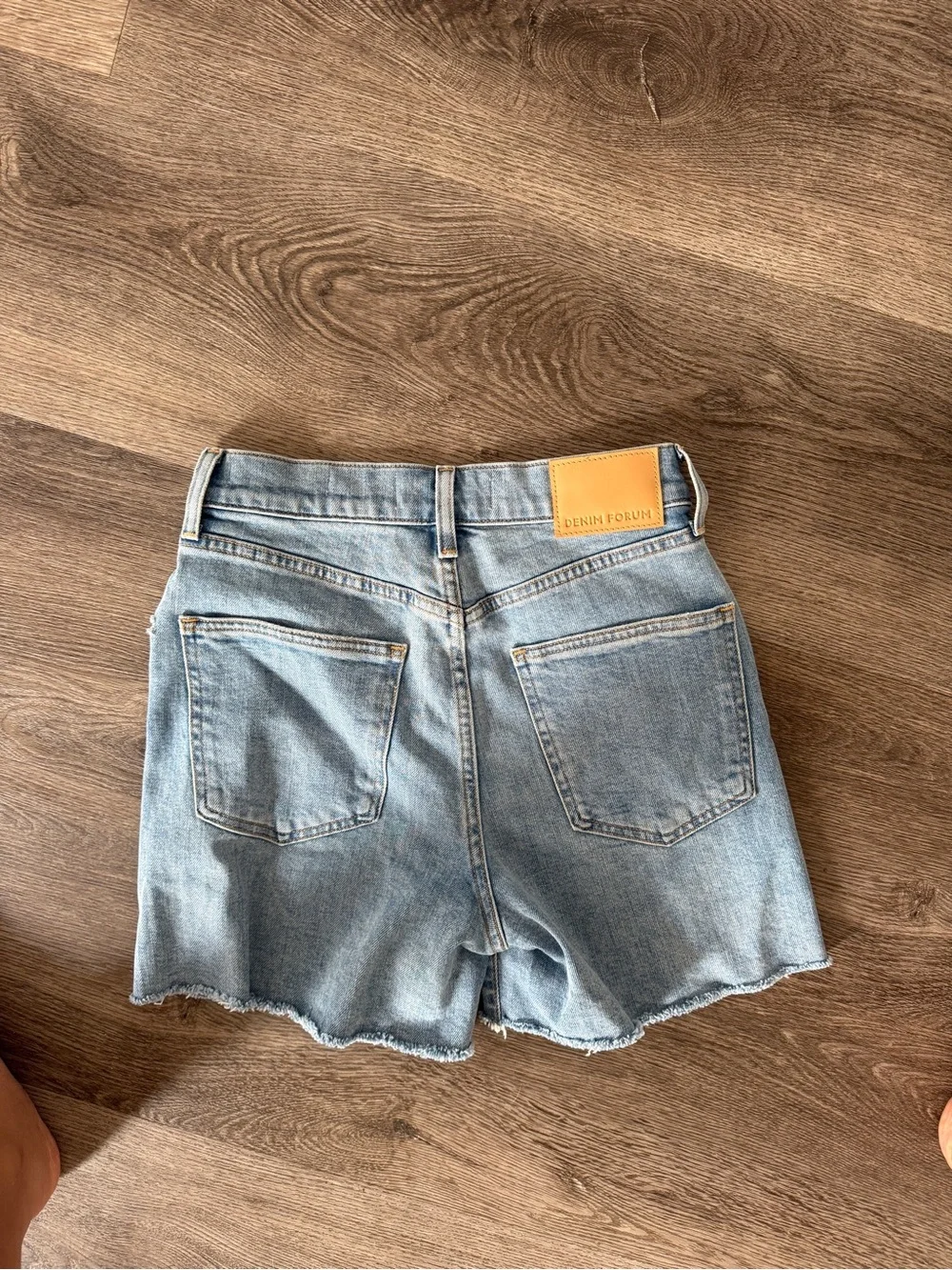 Light Wash Denim Cutoff Shorts - demin